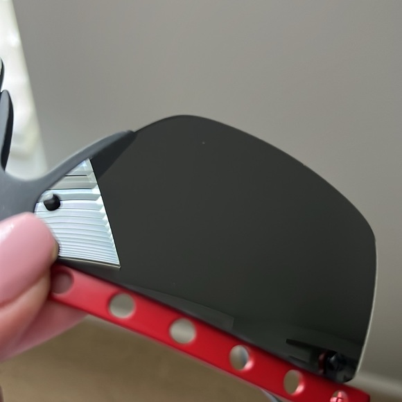 Authentic PRADA Red Metal Sunglasses 😎 - Picture 10 of 11